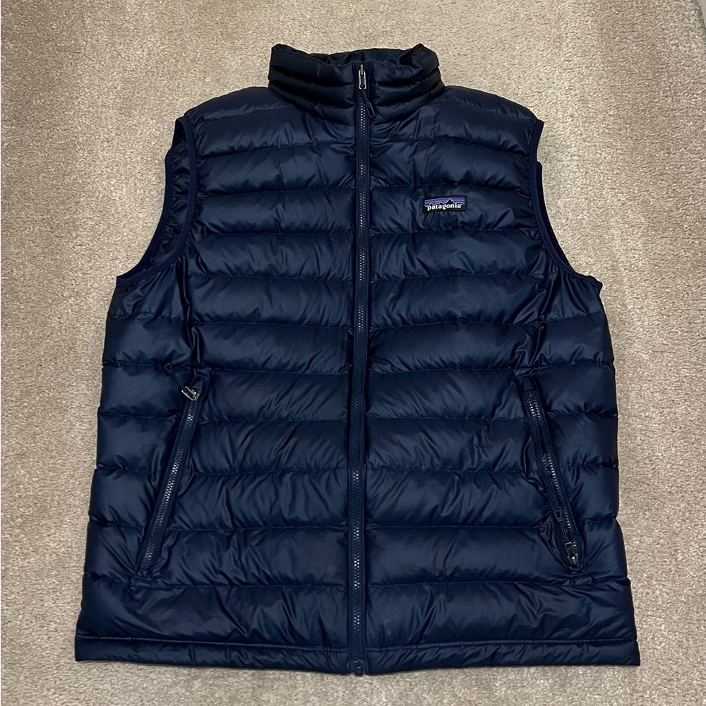 Patagonia Navy Insulated Jacket